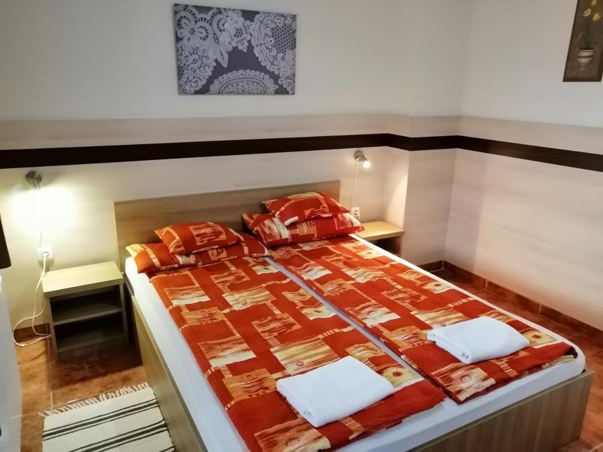 Csipkeház Apartman Cserkeszőlő Esterno foto