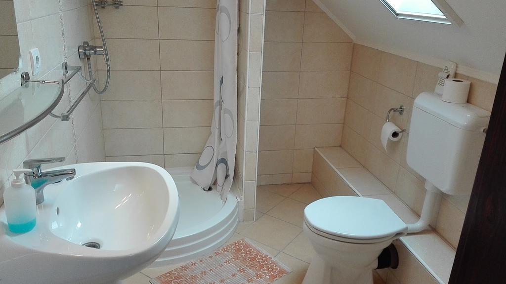 Csipkeház Apartman Cserkeszőlő Esterno foto