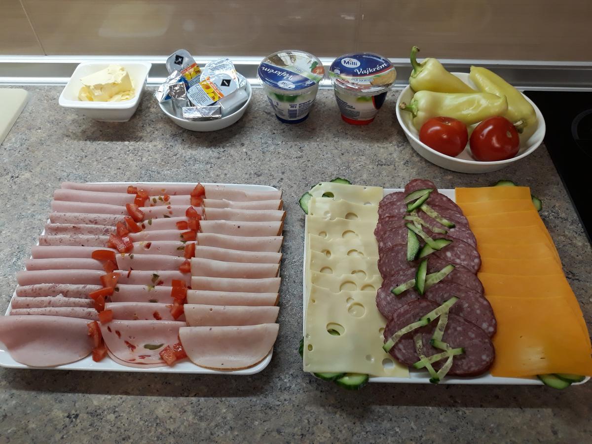 Csipkeház Apartman Cserkeszőlő Esterno foto