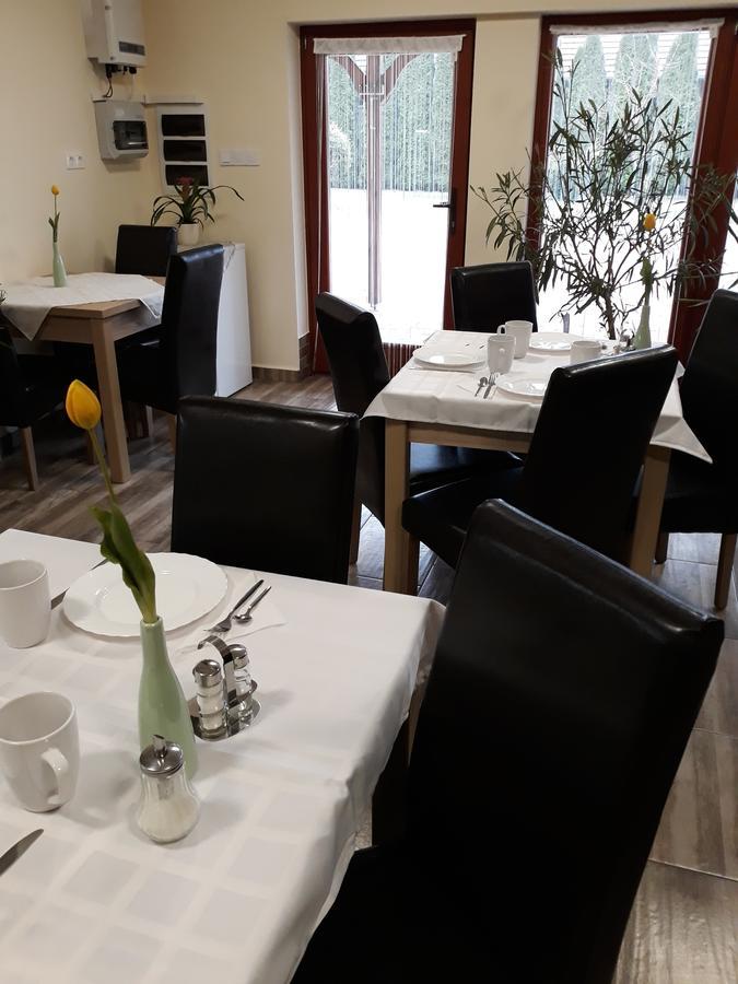 Csipkeház Apartman Cserkeszőlő Esterno foto